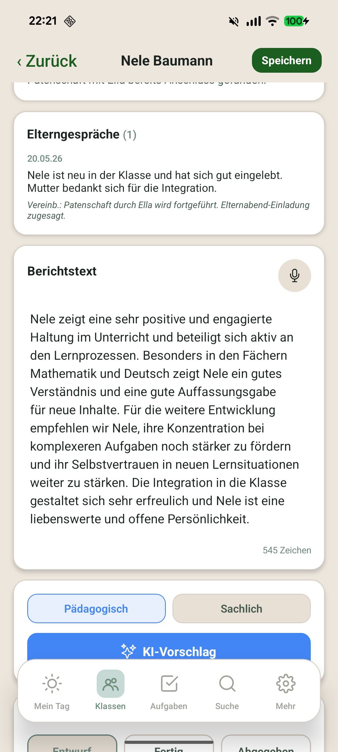 KI-generierter Zeugnis-Berichtstext aus gesammelten Daten